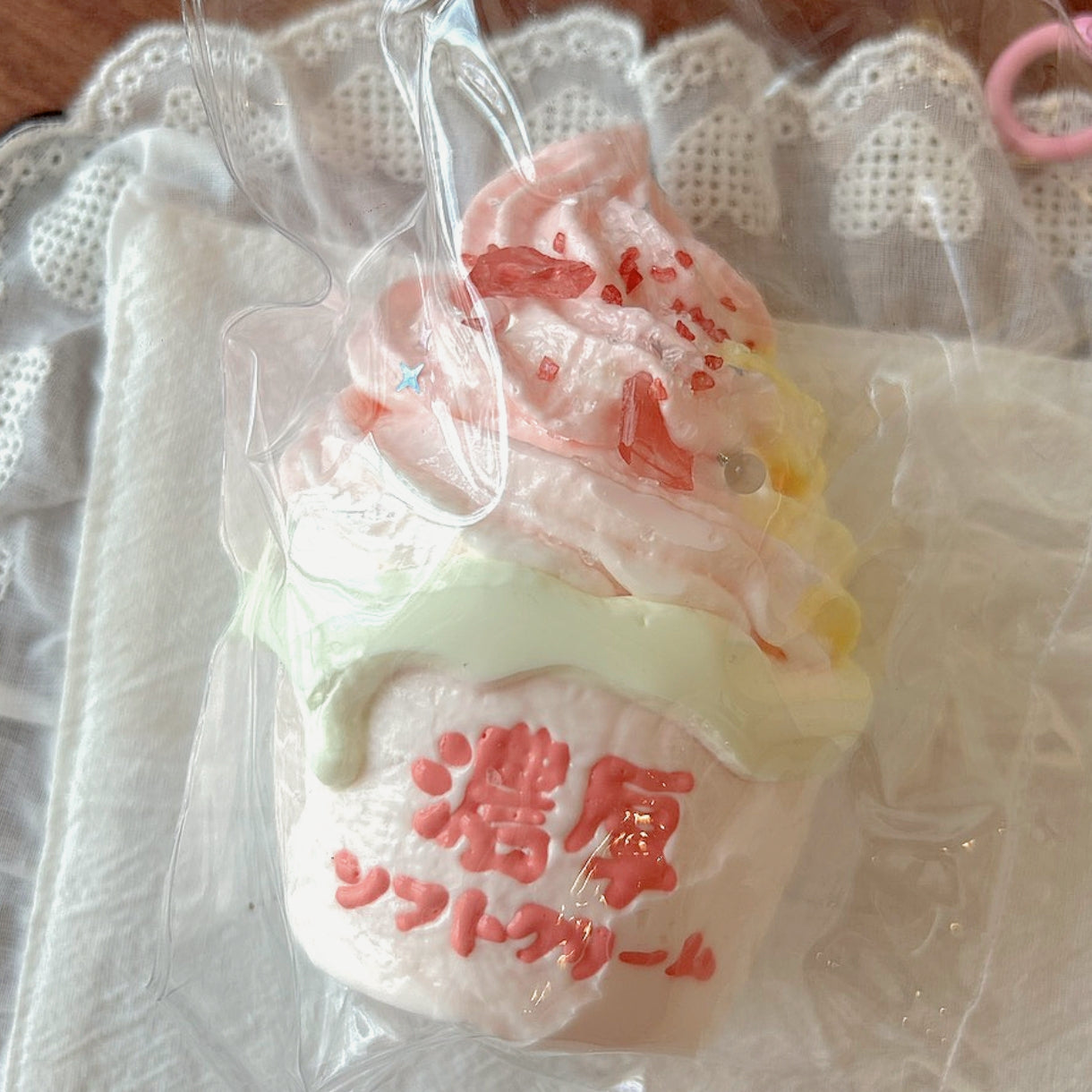 Strewberry Milk Ice Cream Taba Squishy