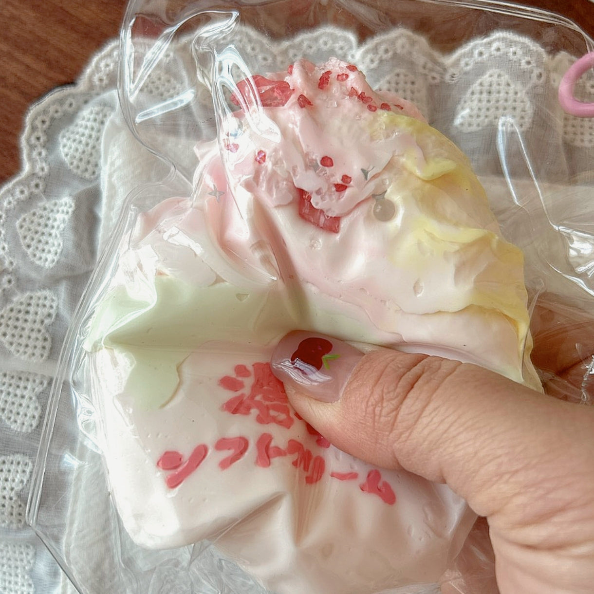 Strewberry Milk Ice Cream Taba Squishy